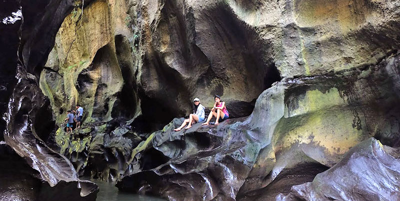 Hidden Canyon Beji Guwang Trekking